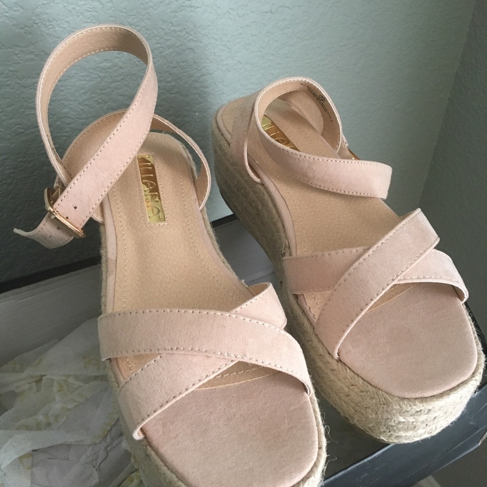 Platform espadrille sandals from Lulu’s